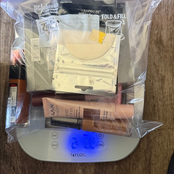 Makeup bundle 7 - Picture 3 of 3